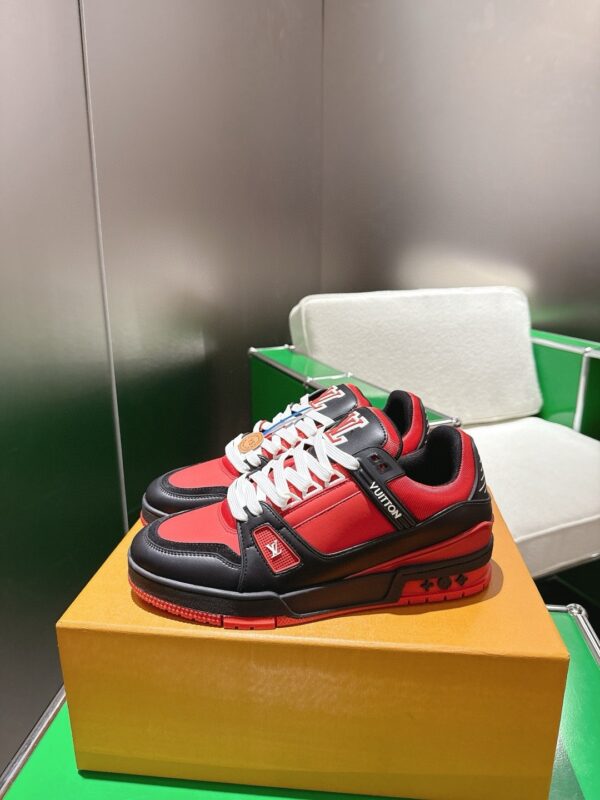sy_no_A7548E3B3B5A2409F110EB5ABF1DC071_2 Louis Vuitton LV Trainer Maxi / LV Skate Black, Red & White Retro Skate Sneakers