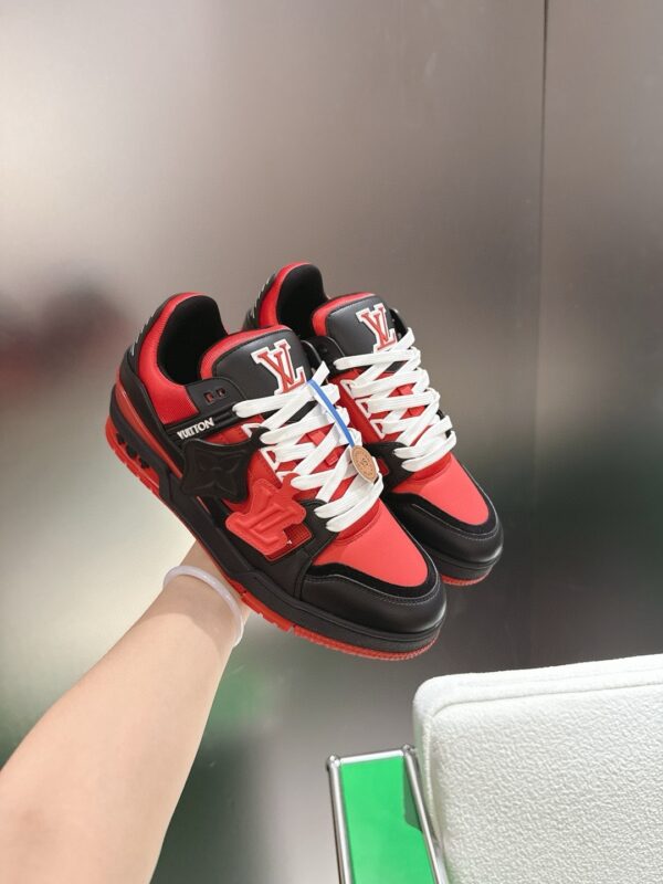 sy_no_A7548E3B3B5A2409F110EB5ABF1DC071_4 Louis Vuitton LV Trainer Maxi / LV Skate Black, Red & White Retro Skate Sneakers