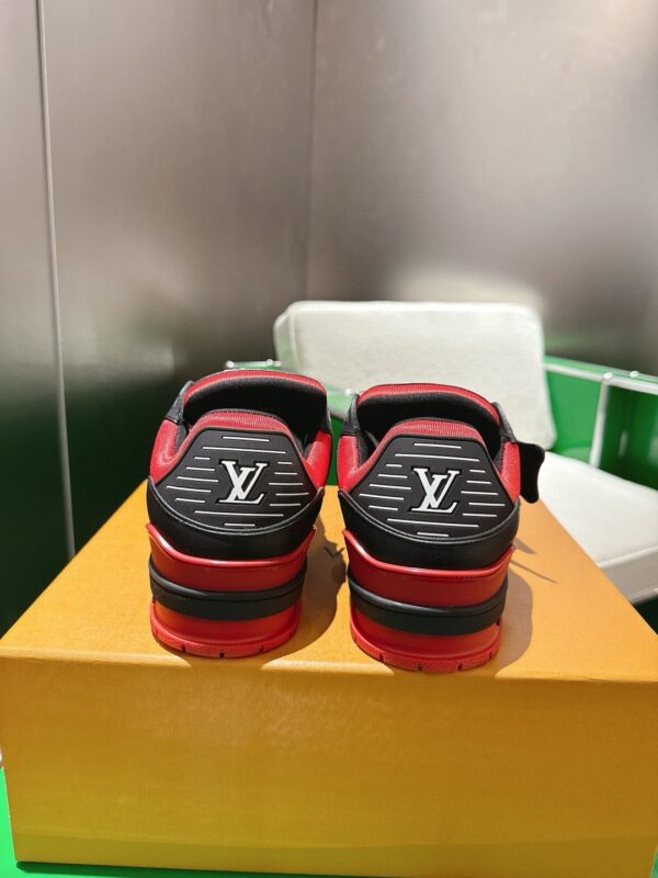 sy_no_A7548E3B3B5A2409F110EB5ABF1DC071_7 Louis Vuitton LV Trainer Maxi / LV Skate Black, Red & White Retro Skate Sneakers