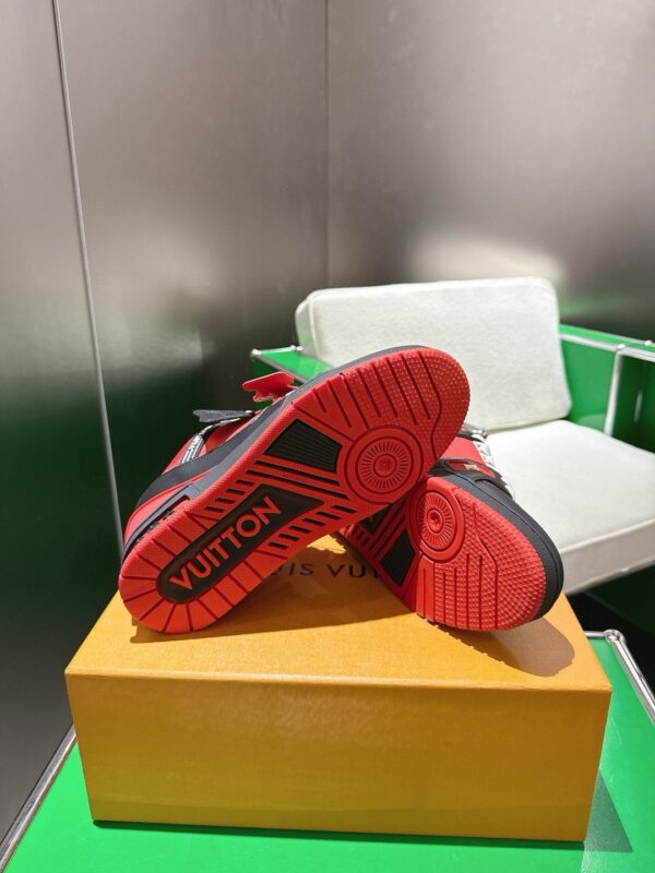sy_no_A7548E3B3B5A2409F110EB5ABF1DC071_8 Louis Vuitton LV Trainer Maxi / LV Skate Black, Red & White Retro Skate Sneakers