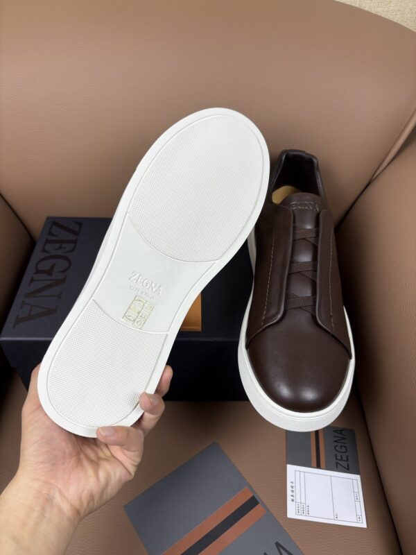 sy_no_A7BCDF181817C65899D5DEA1295A6816_5 Dark Brown & Mocha Smooth Leather Slip-On Sneakers