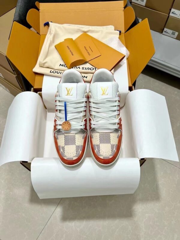 sy_no_A7BE6C7B86F7B9DFD4620A2CFF04BB0E_0 Louis Vuitton LV Trainer Orange Damier Canvas & White Leather Retro Sneakers