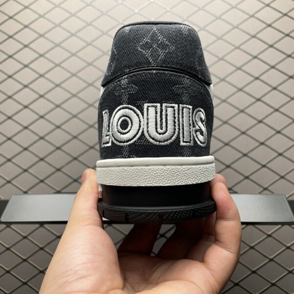 sy_no_A93C1226314261A28C622F50D0EF303F_1 Louis Vuitton Trainer Maxi Low-Top Casual Sneakers
