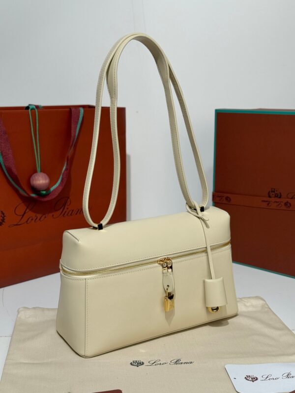 Loro Piana Extra Bag L27 Shoulder Bag – Saddle Leather (White)