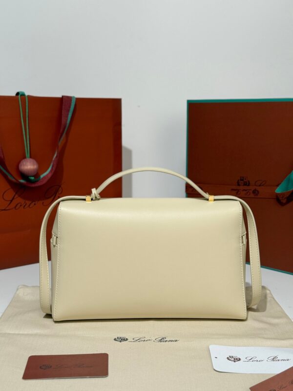 Loro Piana Extra Bag L27 Shoulder Bag – Saddle Leather (White)