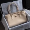 sy_no_A9DB2DA5AD7507587E0AB57BBACB7A50_0 White Cerf-Style Large Leather Tote Bag