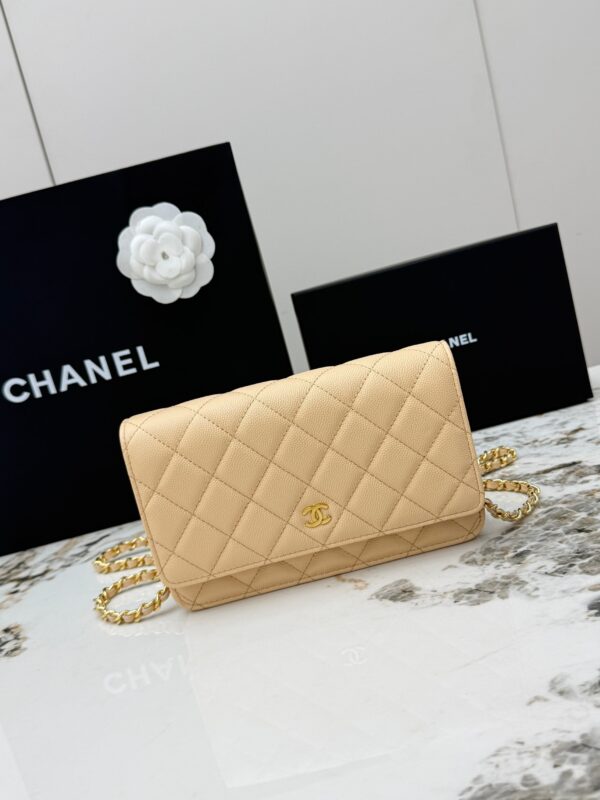 sy_no_AA1B64032D52D6CEB2340086874F838C_0 Light Beige Apricot Quilted Textured Calfskin WOC Chain Wallet