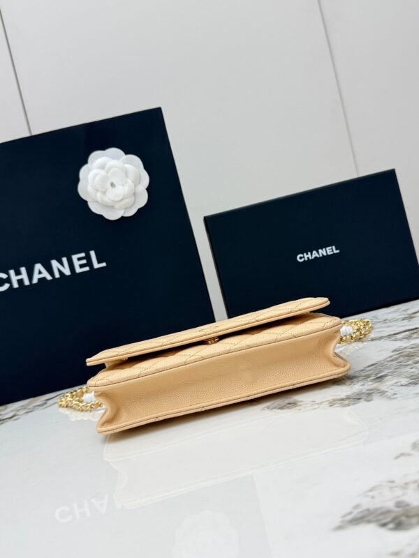 sy_no_AA1B64032D52D6CEB2340086874F838C_3 Light Beige Apricot Quilted Textured Calfskin WOC Chain Wallet