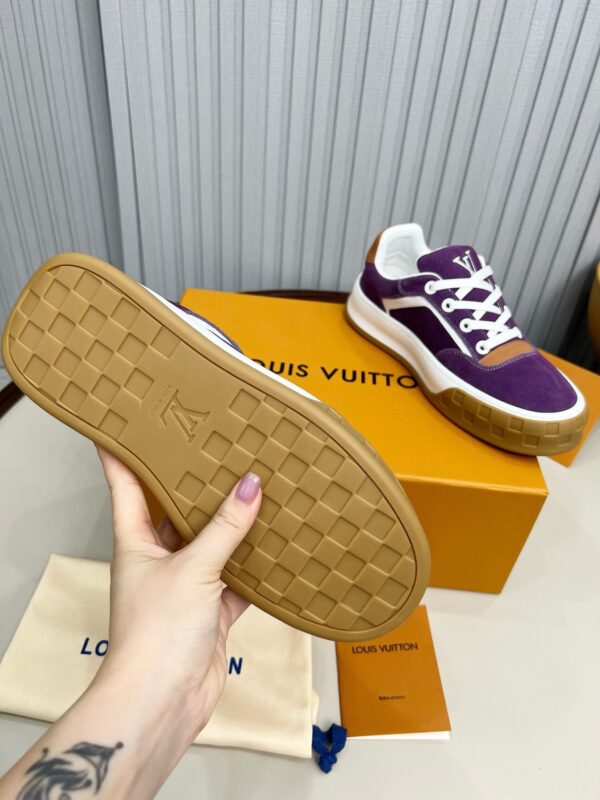 sy_no_AA3AD4D49832A4B1D0B0F43CB92B1ECA_8 Louis Vuitton LV Checker Purple Suede & Tan Leather Retro Sneakers