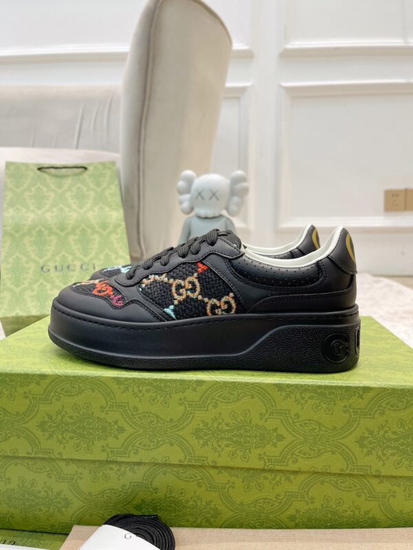 Black Multicolor Jacquard Low-Top Retro Sneakers