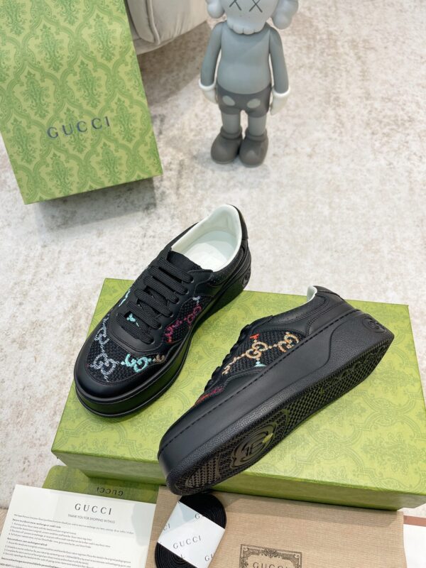 Black Multicolor Jacquard Low-Top Retro Sneakers