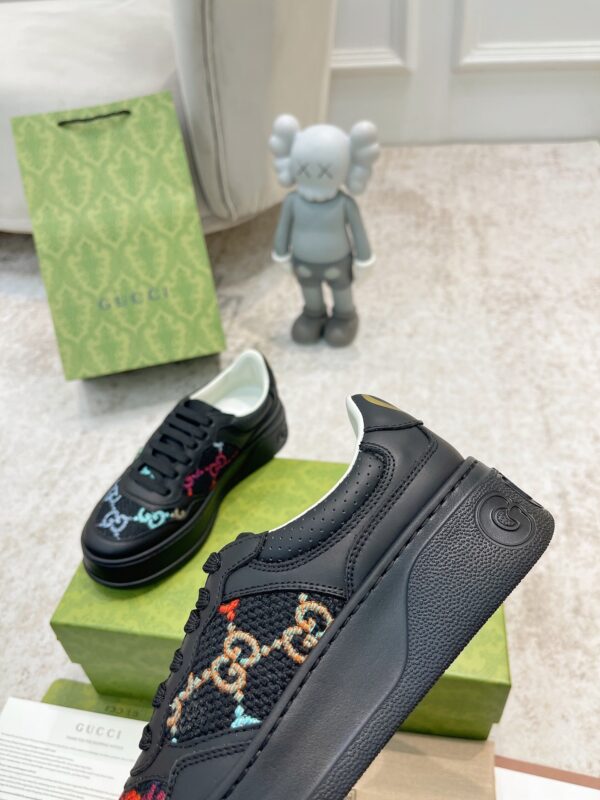 Black Multicolor Jacquard Low-Top Retro Sneakers