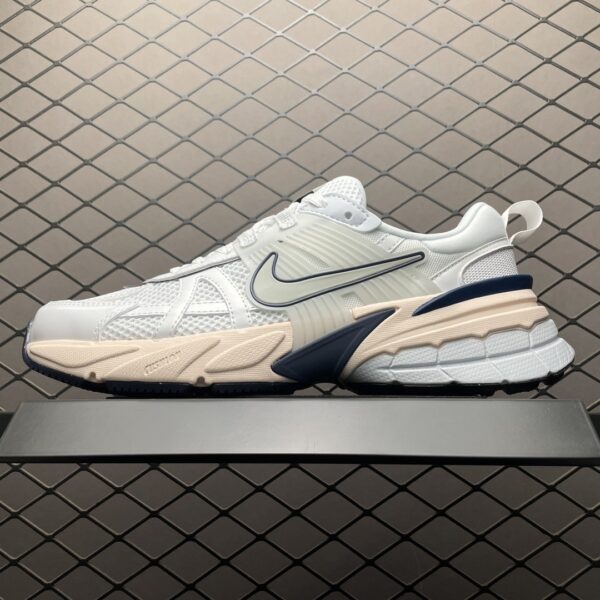 Nike V2K Run – White / Blue / Cream Y2K Retro Running Sneakers