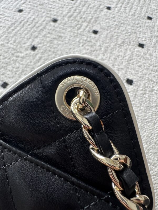 sy_no_ADA80B3A64E3B87D0CC5D6495364F2B3_8 Chanel 2026 Latest Hit Handbag: Original Leather Chain Shoulder/Underarm Bag