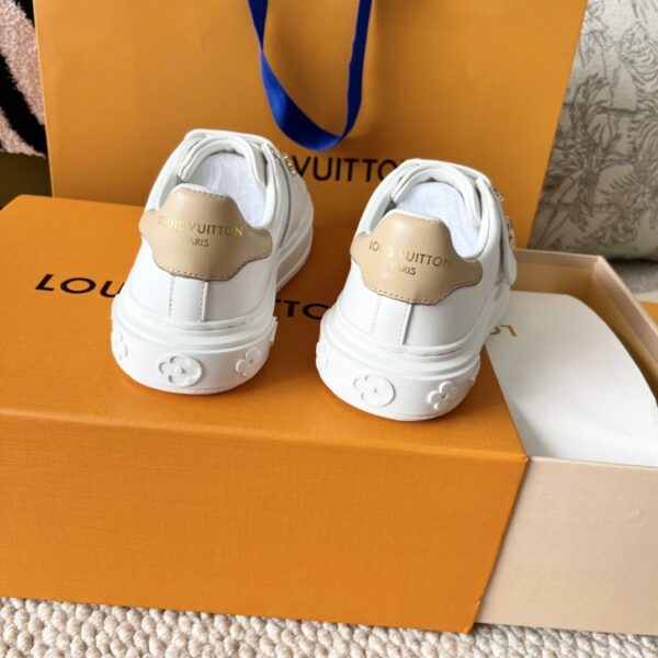 sy_no_ADCEE6BBD0871AD4222EBDC234AF1BC7_3 Louis Vuitton Women's Time Out Sneakers – New Fall/Winter Calfskin Casual Sneakers