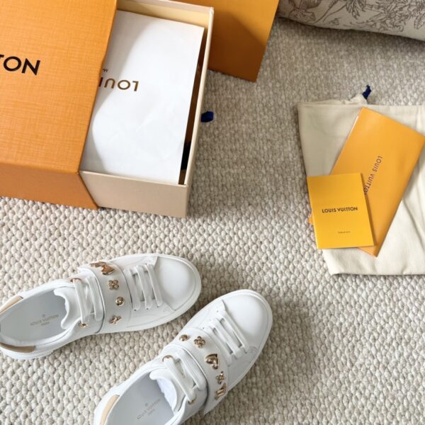 sy_no_ADCEE6BBD0871AD4222EBDC234AF1BC7_4 Louis Vuitton Women's Time Out Sneakers – New Fall/Winter Calfskin Casual Sneakers