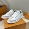 sy_no_AE3AEDB3D7A7BCDF86A63225244F9DD7_1 White & Light Grey Embossed Suede Derby Sneakers