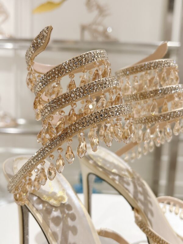 sy_no_B0CE9373C1D147F267B137FA3963FCAC_8 Champagne Gold Crystal Chandelier Spiral High-Heel Sandals