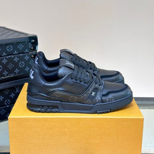 sy_no_B134ABD1C44C66AAEDB525086A0B90FD_0 Louis Vuitton LV Trainer Monogram Eclipse Black Sneakers