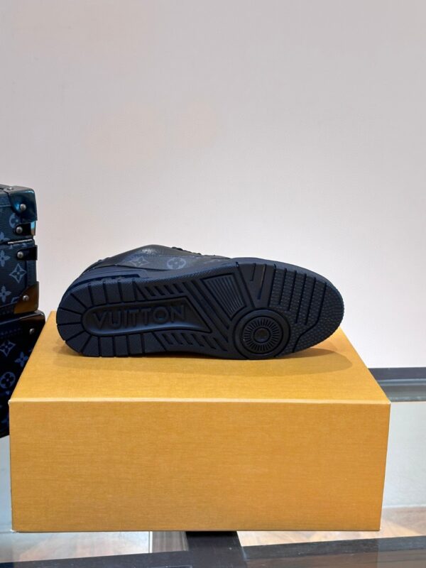 Louis Vuitton LV Trainer Monogram Eclipse Black Sneakers