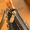 sy_no_B1BB26522015E79BAF5D545D2BDBC8AB_4 Louis Vuitton Monogram Classic Clutch Bag