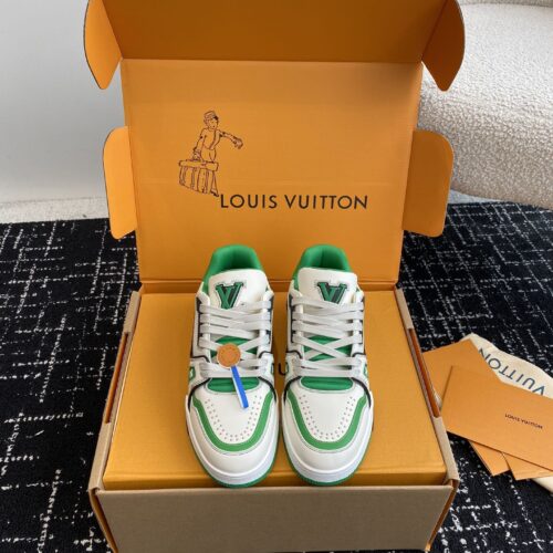 sy_no_B2CF2EFC5AFB3B64A6197D500D4028A5_0 Louis Vuitton LV Trainer White & Emerald Green Retro Sneakers