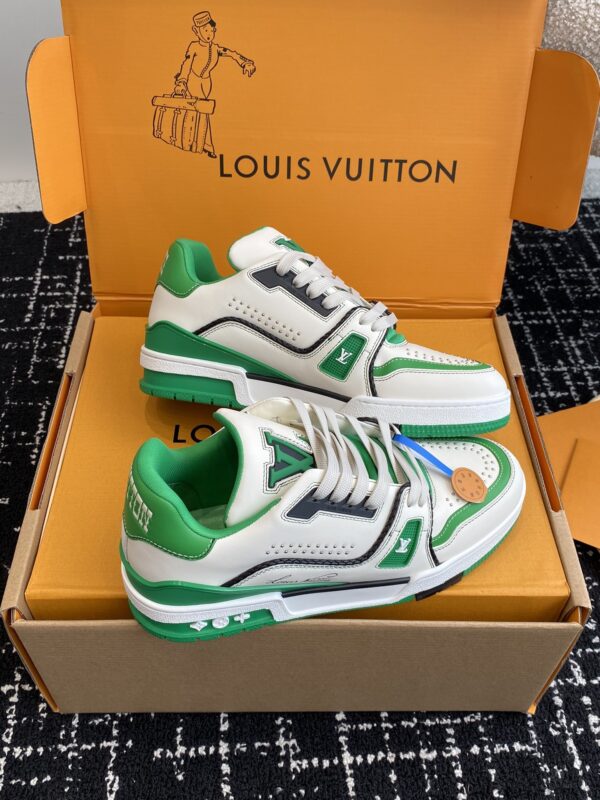 sy_no_B2CF2EFC5AFB3B64A6197D500D4028A5_2 Louis Vuitton LV Trainer White & Emerald Green Retro Sneakers