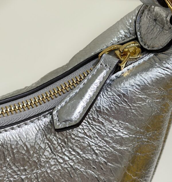 Fendi Graphy Shoulder Bag – Silver White