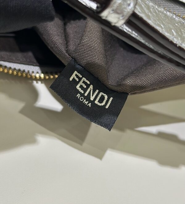 sy_no_B39CEC8D8F394CB59ECC5301E893D779_7 Fendi Graphy Shoulder Bag – Silver White