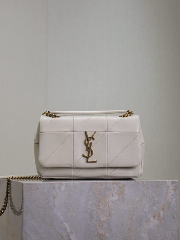sy_no_B415F97600A51FC77EFC26784DF7D318_0 YSL Jamie Small 20cm Shoulder Bag – White