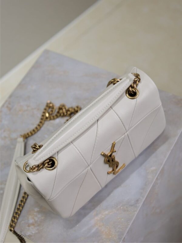 sy_no_B415F97600A51FC77EFC26784DF7D318_4 YSL Jamie Small 20cm Shoulder Bag – White