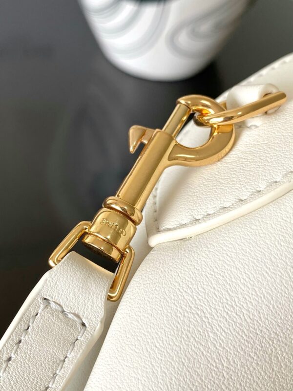 Teen Hobo Bag – White