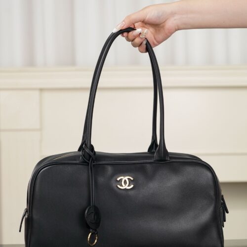 sy_no_B4A8378ADEA7B8AD0055FECA6E977C64_0 CHANEL Women's Large Bowling Bag (26S) – Black Calfskin with Gold Logo (Spring/Summer 2026 New Arrival)