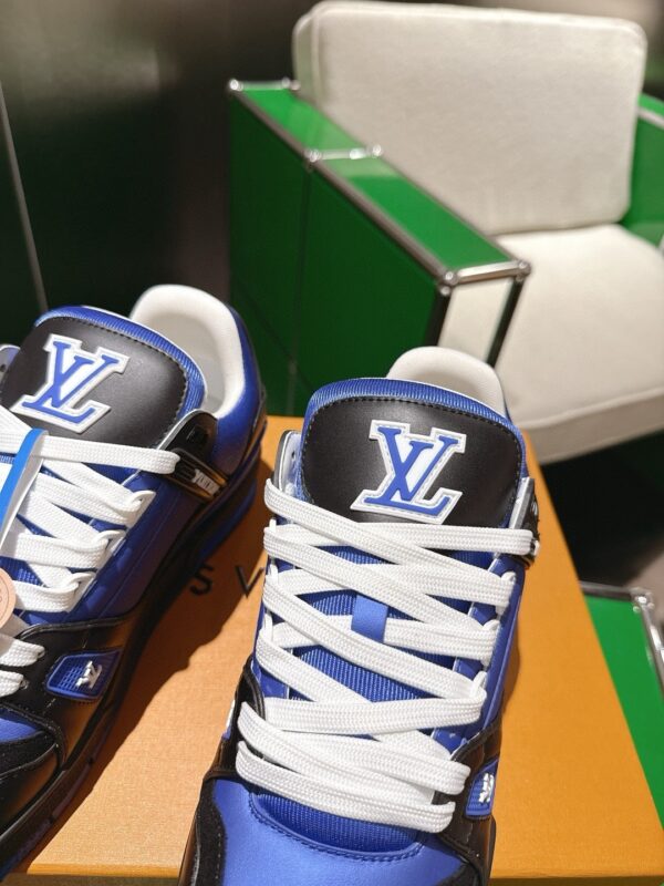 sy_no_B4ABF4CFD2A000CE4F8C968AC5A8D764_5 Louis Vuitton LV Trainer Maxi / LV Skate Black, Royal Blue & White Retro Sneakers