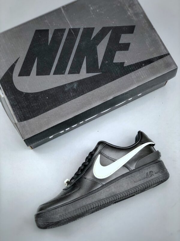 sy_no_B574A358CF2875A2AC4FE048AC9882C8_2 AMBUSH x Nike Air Force 1 Low "Black"