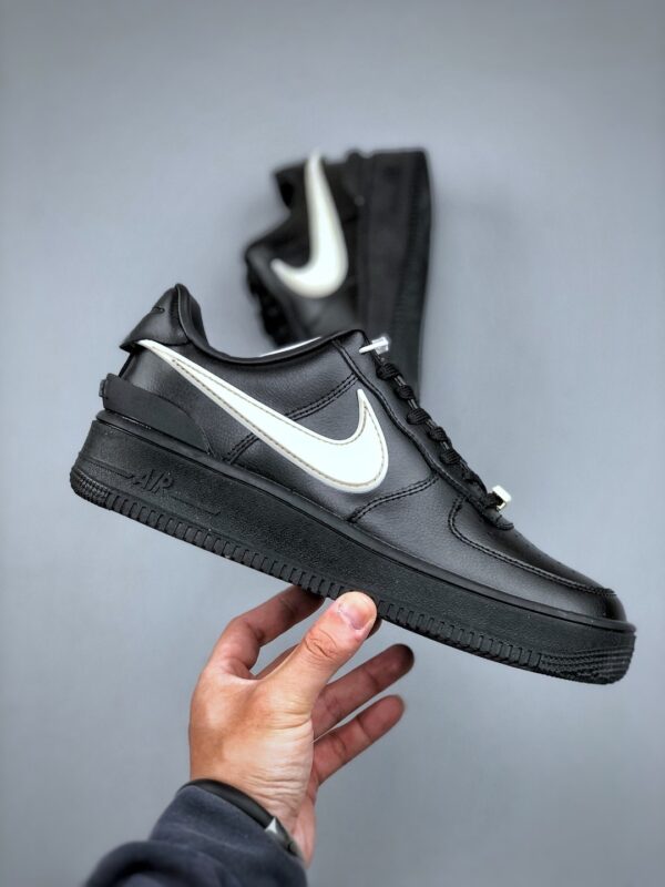 sy_no_B574A358CF2875A2AC4FE048AC9882C8_3 AMBUSH x Nike Air Force 1 Low "Black"