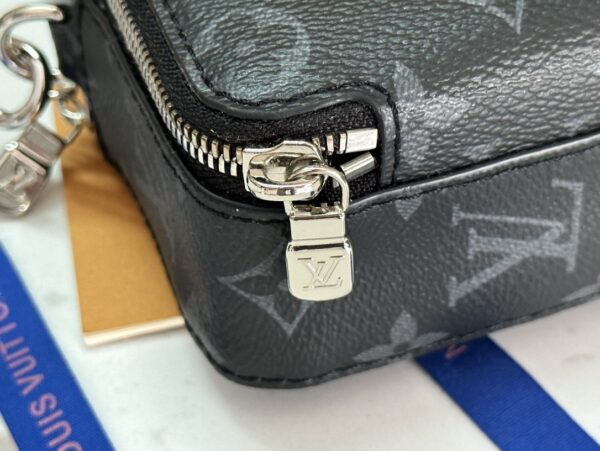 sy_no_B69FDA466B14A6688A13B39845397C23_5 Alpha Wearable Wallet – Monogram Eclipse Canvas