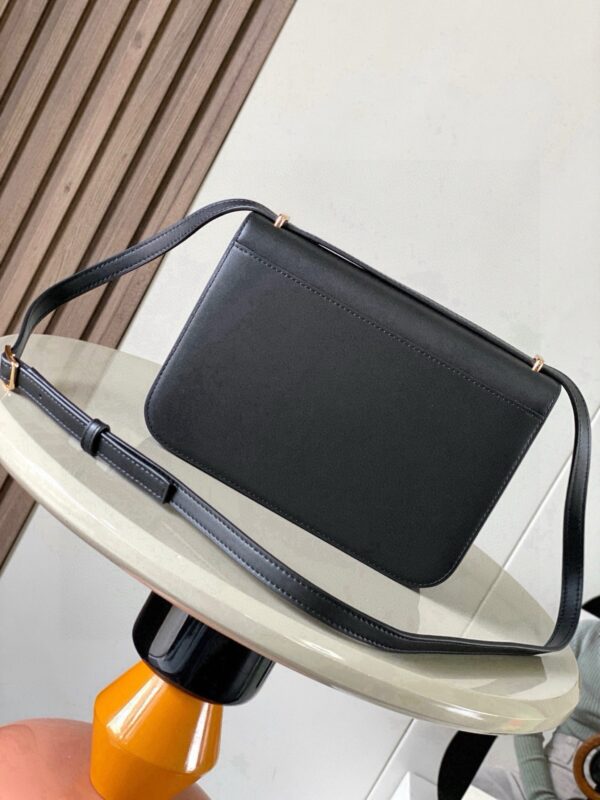 sy_no_B73B2698080DDDF39290F8393721D357_3 LOEWE Goya Silk Calfskin Handbag
