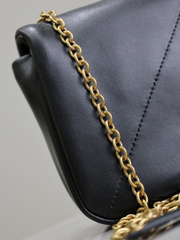 sy_no_B744B2308A5FCA4D5563C23DEF592926_5 YSL Jamie 4.3 Mini Chain Bag – Black