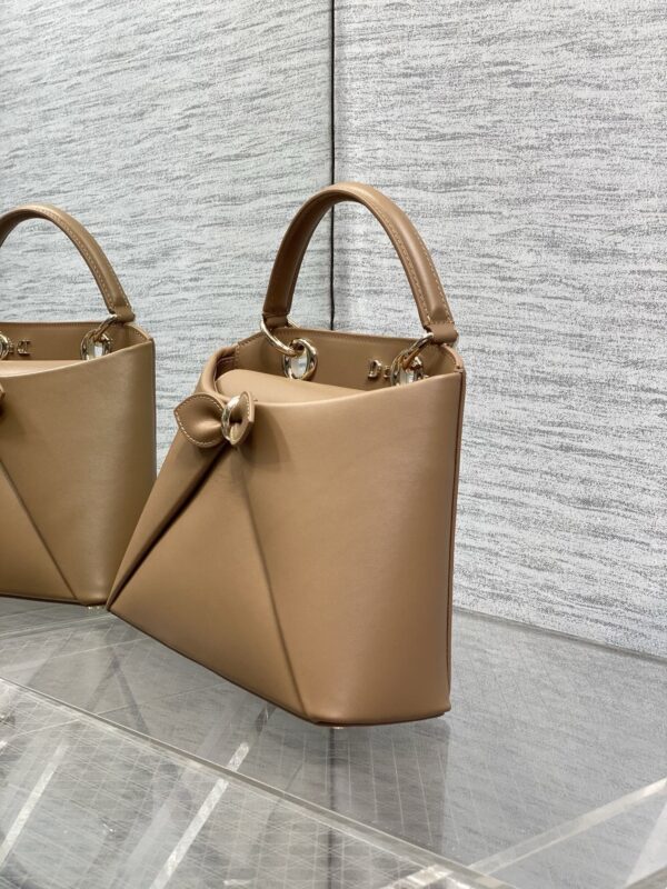 sy_no_B8999990DD8A69F9E69ABDA78DBDF433_5 Dior French-style chic bow handbag – vintage shoulder and crossbody bag