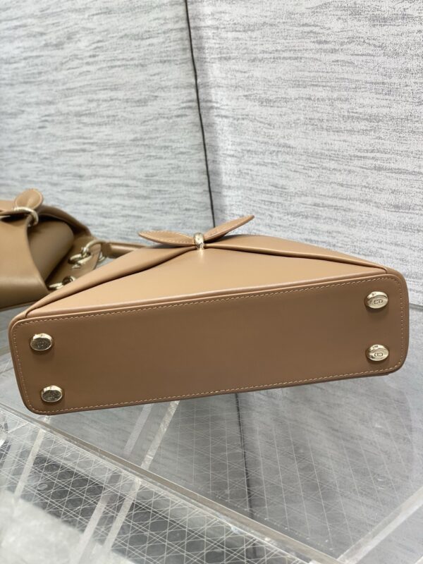 sy_no_B8999990DD8A69F9E69ABDA78DBDF433_6 Dior French-style chic bow handbag – vintage shoulder and crossbody bag