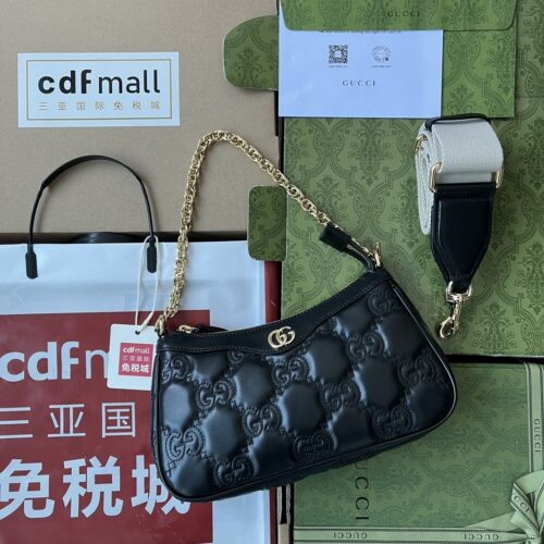 Matelassé Leather Handbag – Black