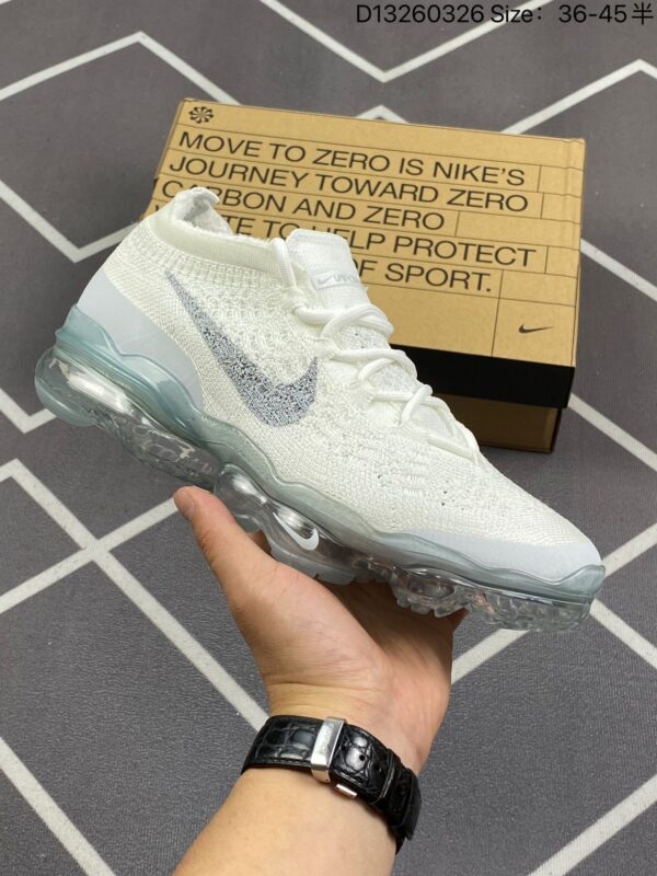 Nike Air VaporMax 2023 Flyknit "Pure Platinum / White"