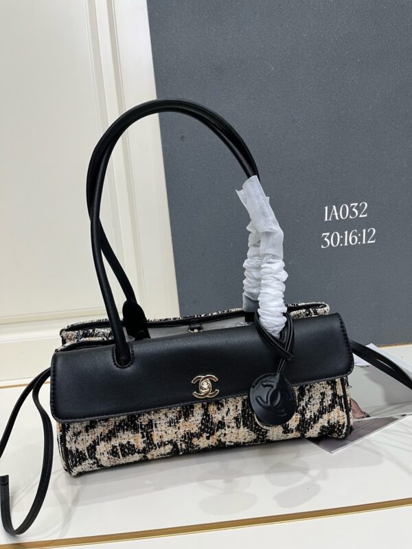 Chanel 2026 Spring/Summer 26SS Togo Leather Tote