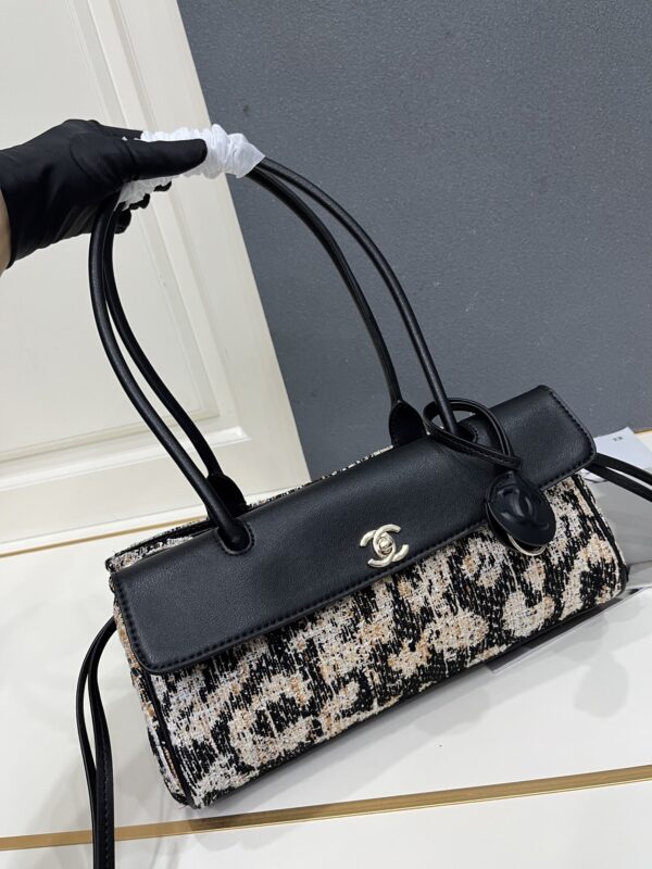 Chanel 2026 Spring/Summer 26SS Togo Leather Tote