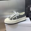 sy_no_BC767618479BAA73CD8835A0EBBE4781_3 Black & White Houndstooth Embroidered Platform Canvas Sneakers