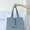 sy_no_BCF3F238A6F4AABC9214A35C97005AA5_1 Dior Toujours Tote Bag – Dioriviera Limited Edition