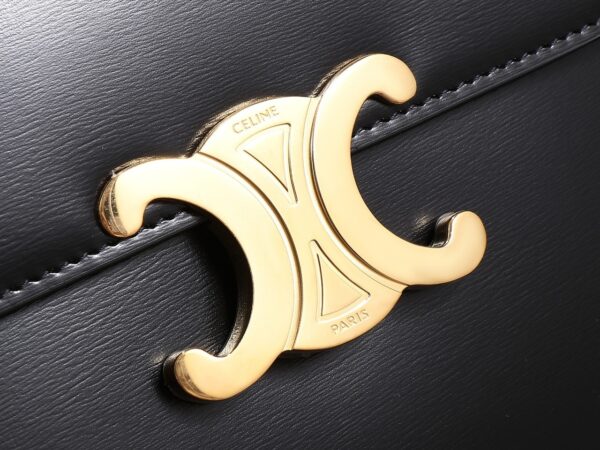 College Triomphe Chain Bag – Glossy Calfskin