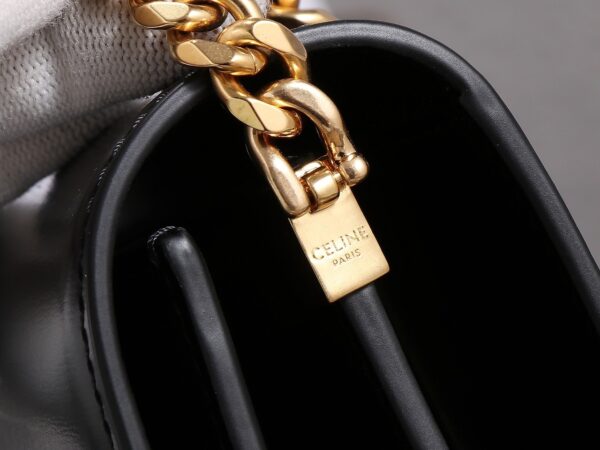 College Triomphe Chain Bag – Glossy Calfskin