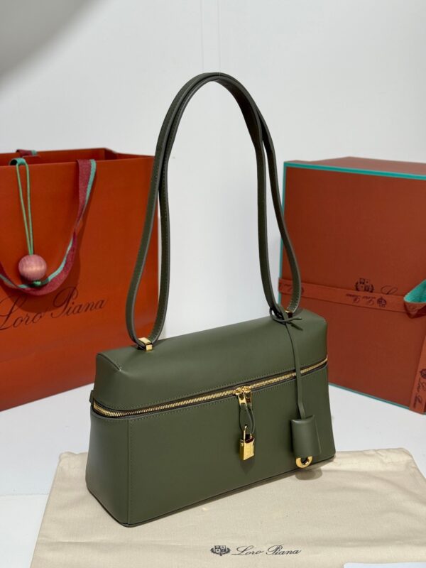 Loro Piana Extra Bag L27 Shoulder Bag – Saddle Leather (Green)